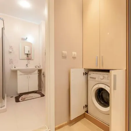 Apartment Dream - Golden Sands